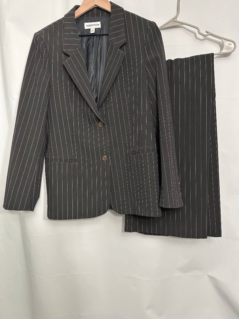 Nordstrom Oversized Wide-Leg Pant Suit – Grey Pinstripe